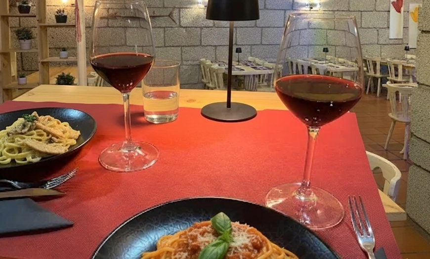 Image 2: Tradición culinaria: menú italiano clásico o prémium para 2 personas