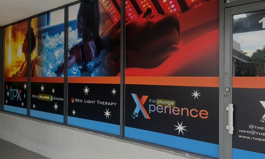 Image 2: 30-Min Cold Plunge, Sauna & Red Light Therapy Sessions (1, 2 or 3)