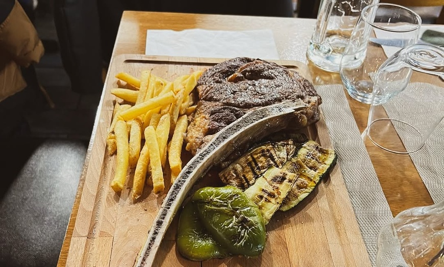 Image 12: Savour Authentic Greek Delights with Wine & More at TastyGreek!
