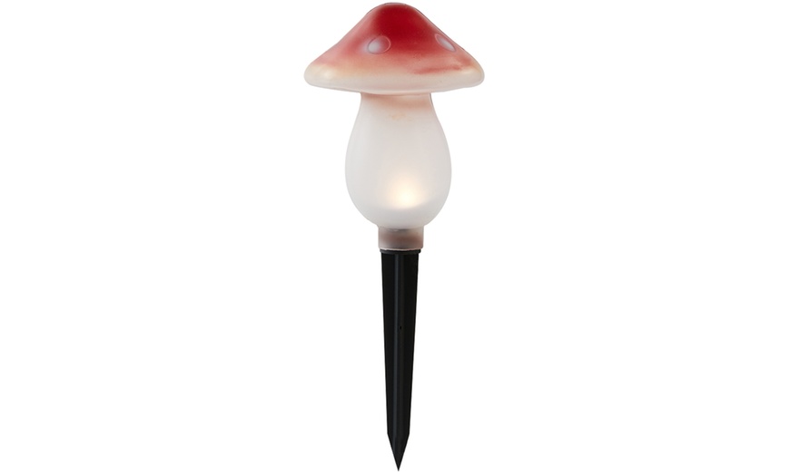 Image 7: Set of Three or Six Warm White Solar Mushroom Outdoor Garden Lights 