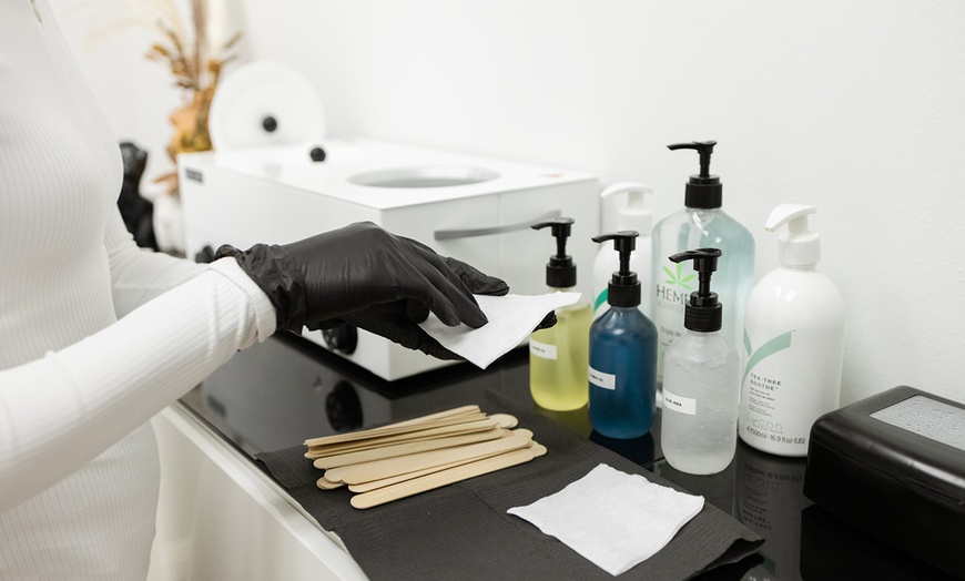 Image 4: Get a Gentle Brazilian Wax , & Calming Mask