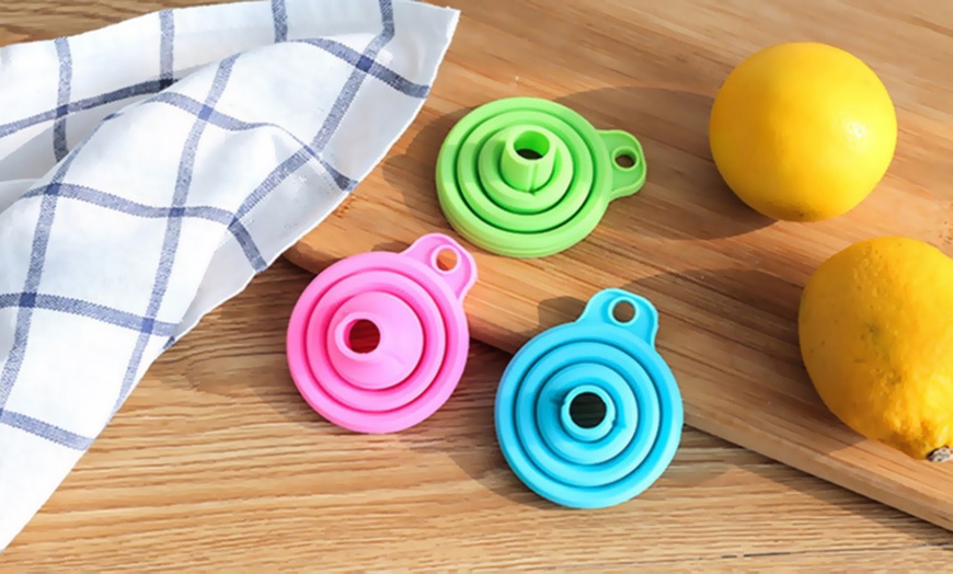 Image 8: Up to 4 Space-Saving Collapsible Kitchen Funnel