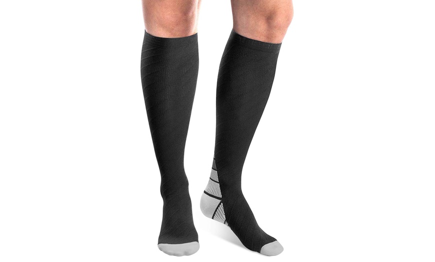 Image 5: 1x oder 3x Sport-Kompressionssocken