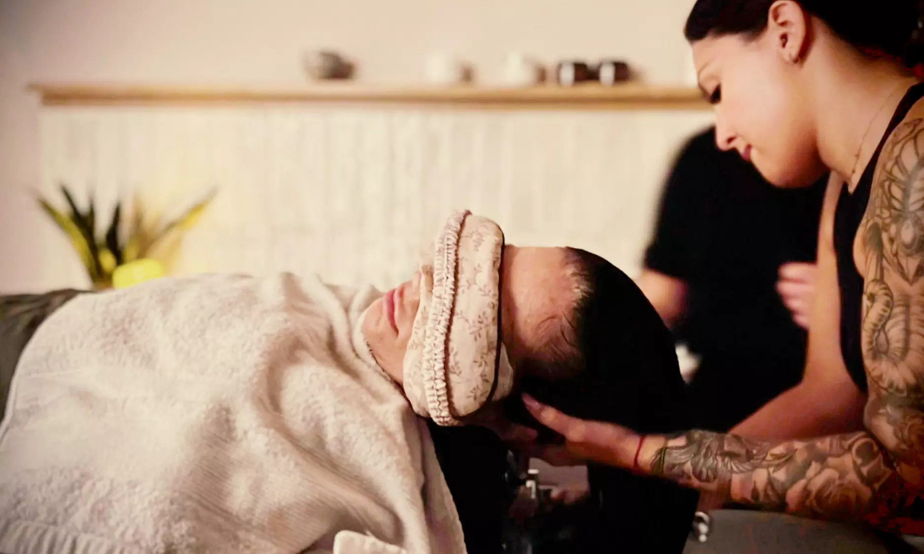 Experiencia de spa capilar con opción a masaje, higiene facial y más