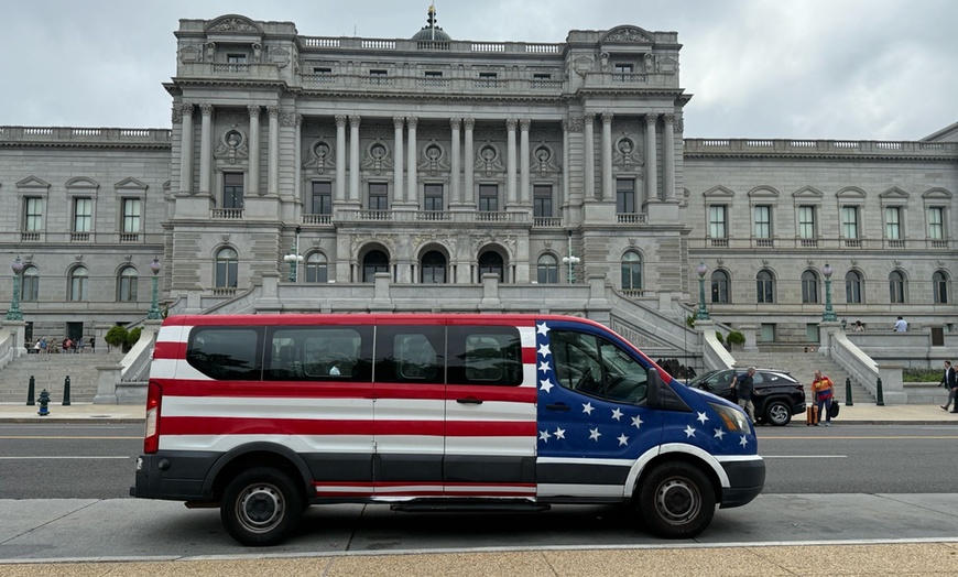 Image 4: Luxurious, Semi-Private Washington DC Guided Tour by E-Cart or Minibus