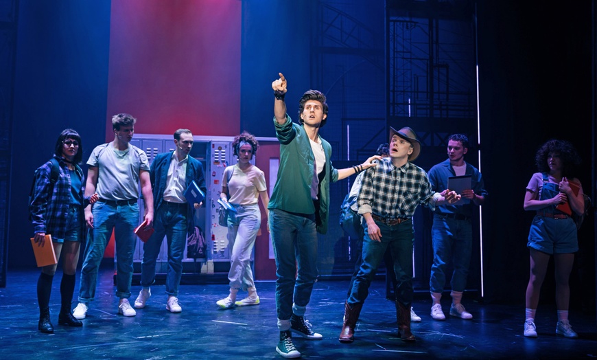 Image 6: FOOTLOOSE – Das Musical: 1 Ticket für Termin & Stadt nach Wahl