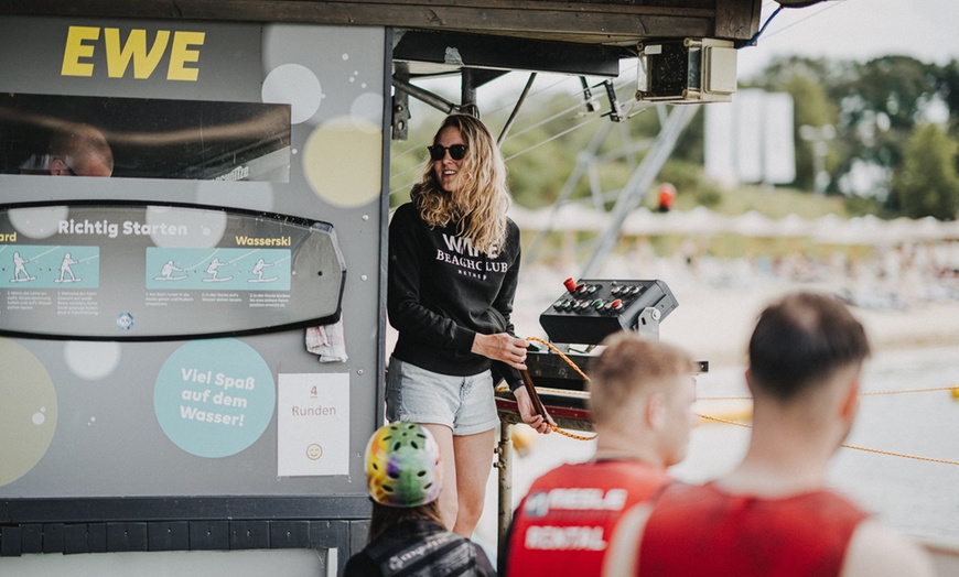 Image 6: 2-Std.- oder Tagesticket für Wakeboarden oder Wasserski für 1 Person