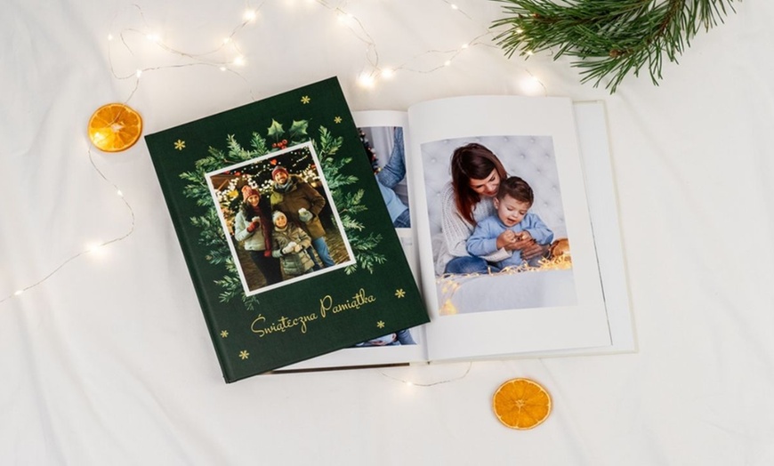 Image 8: Przenieś wspomnienia na papier: Fotoksiążka w pudełku prezentowym