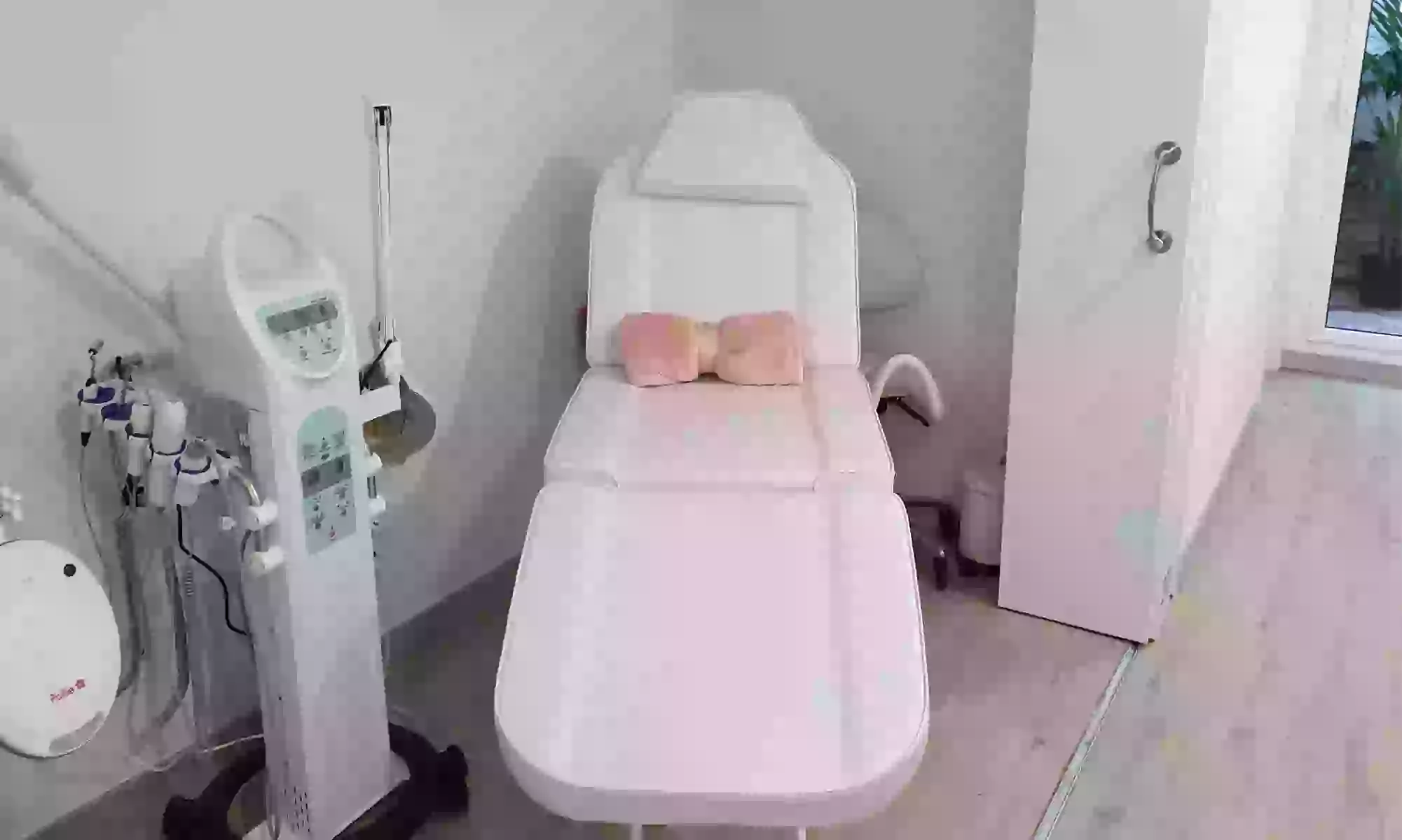 Laminado de cejas y lifting de pestañas en Mimosi Belleza y Estética