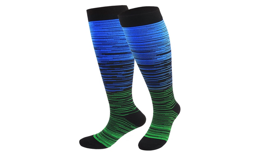 Image 9: Compression Socks Wide Calf for Women Men 20-30 mmHg Knee High Stockings