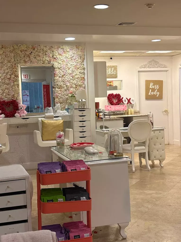 Solo or Couples Champagne Spa Experience