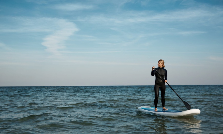 Image 5: Excursión de 30 o 60 minutos en moto de agua con opción a paddle surf