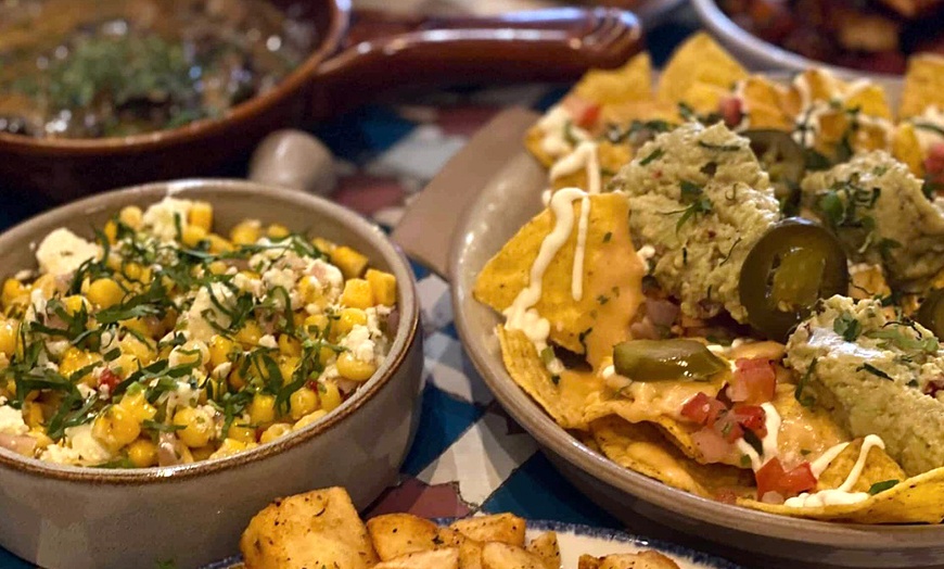 Image 4: Entry with Welcome Cocktails and Any Tapas of Choice for 2 or 4 People