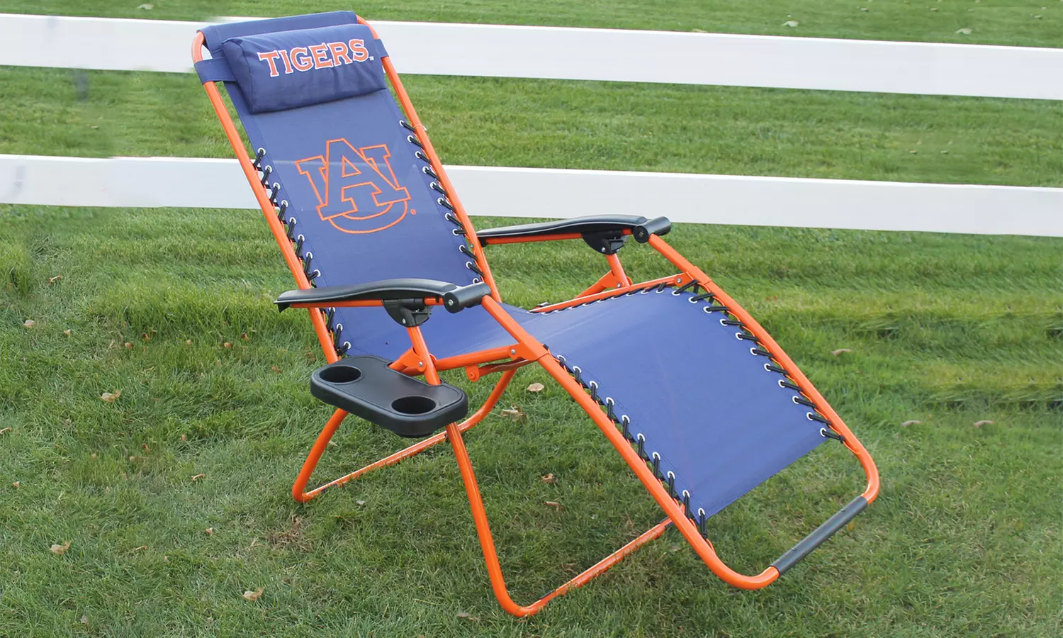 College Covers NCAA Licensed Zero Gravity Chair - Primary Image