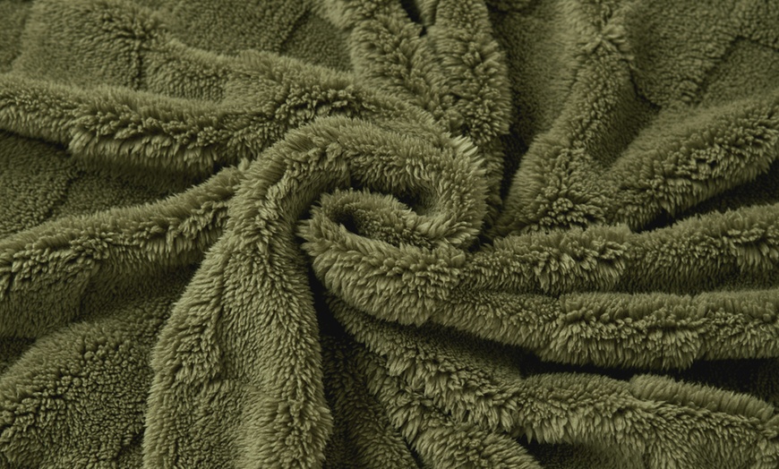 Image 15: Kuscheldecke mit oder ohne Fransen