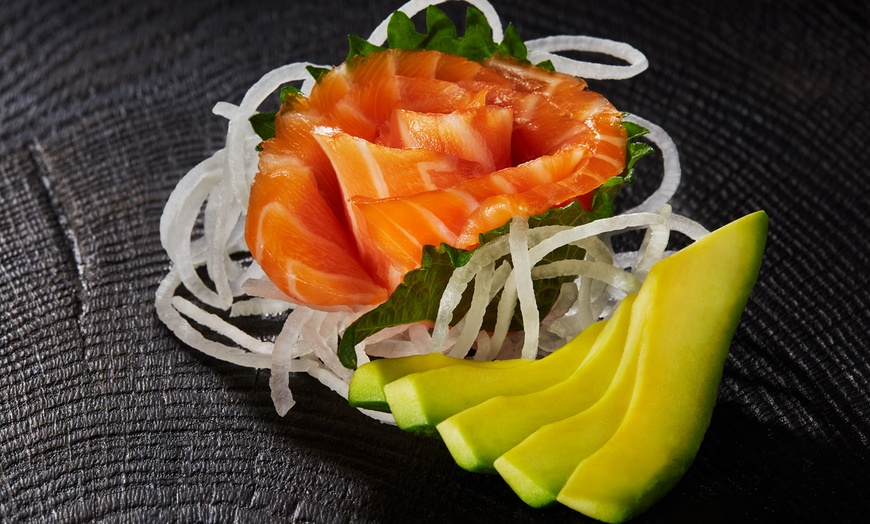 Image 3: Sushi-All-You-Can-Eat à la carte für 1, 2 oder 4 Personen