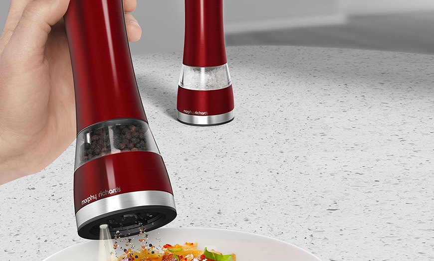 Image 2: Morphy Richards Salt/Pepper Mills