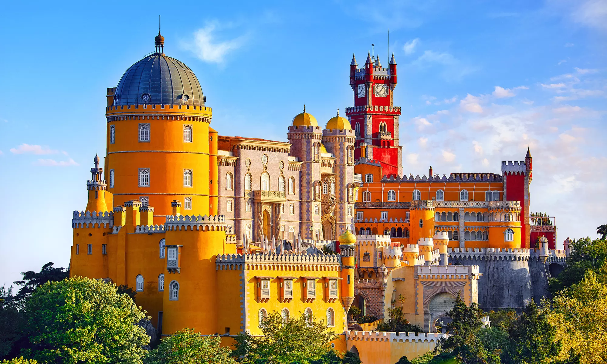 ✈ 8-Day Barcelona, Madrid & Lisbon Vacation with Air