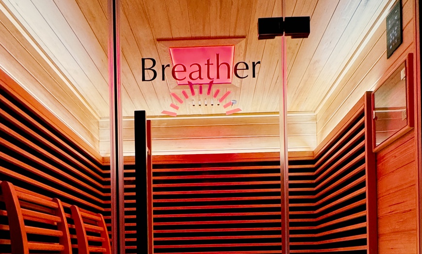 Image 4: Full Body Compression, Relaxation Massage, Lymphatic Drainage Massage