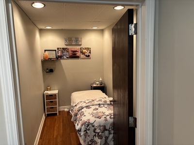 60min Swedish or Hot Stone Massage - Bodywork1208