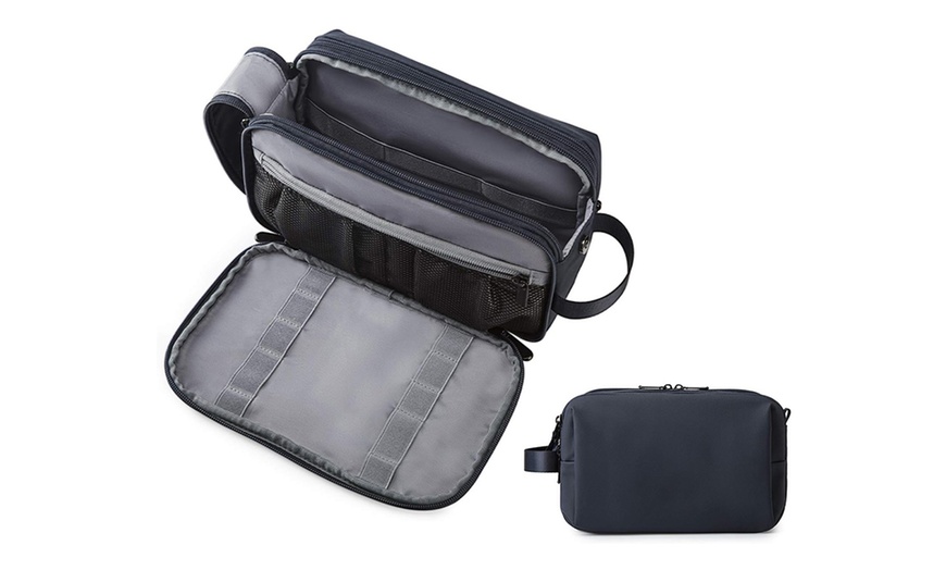 Image 6: Toiletry Organizer Bag