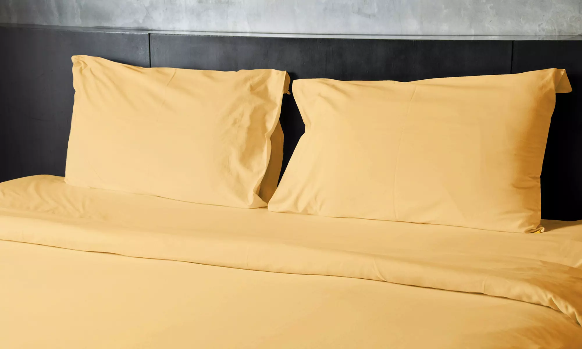 King Size Bamboo Comfort 4-Piece 1800 Count Bedding - EXTRA SOFT DEEP SHEETS