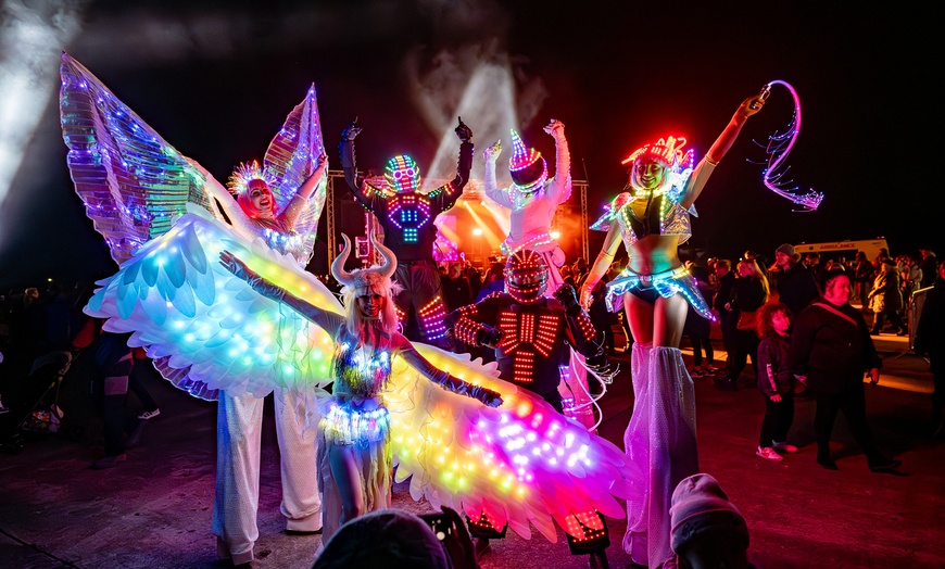 Image 10: Autumn Lights 2025: Fireworks, Music & Family Fun Ticket