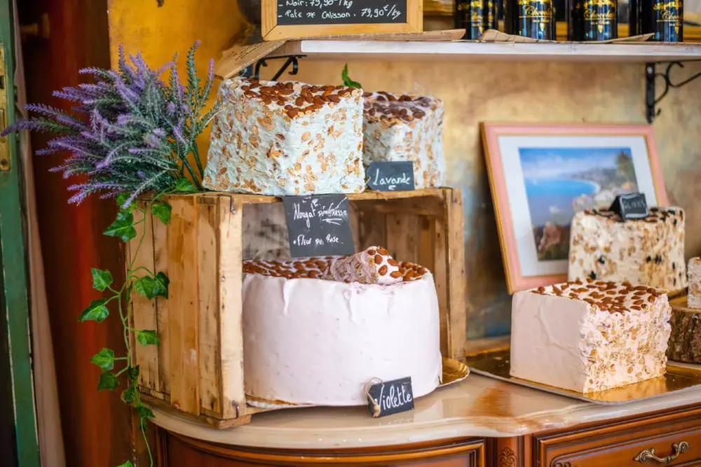 Sachet de nougat traditionnel