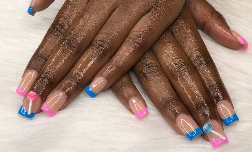 Image 10: Custom Freestyle Nail Sets in Short, Medium, or Long Lengths 