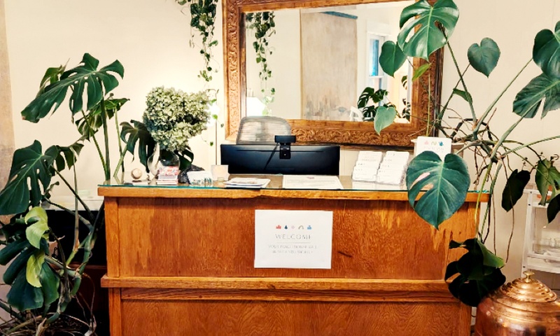 One, Two, or Three 60-Min Deep Tissue or Swedish Massages for One