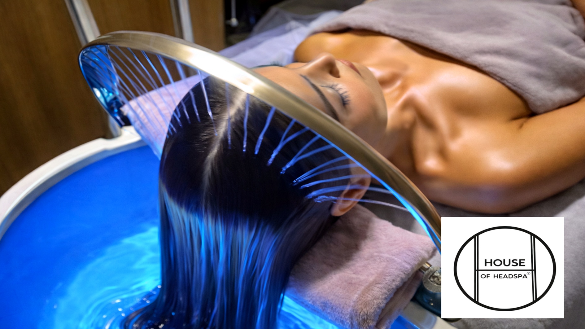 FACE Headspa, H₂O Headspa oder H₂O LUX Headspa für 1 oder 2 Personen