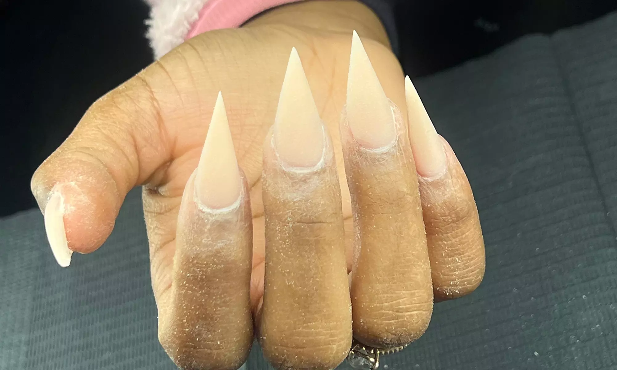 Enhance your look with Basic ShortSet, Medset, Longset, or Toe Poslish