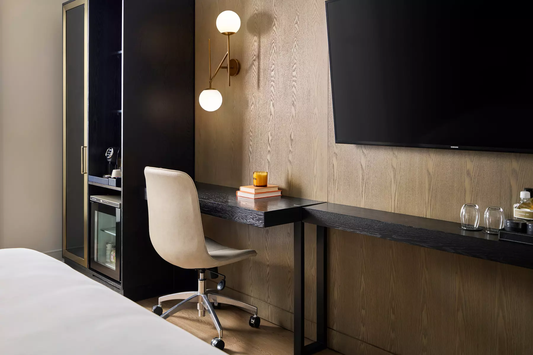 Member-Only Deal: 4-Star Hotel Near Millennium Park & Cultural Mile