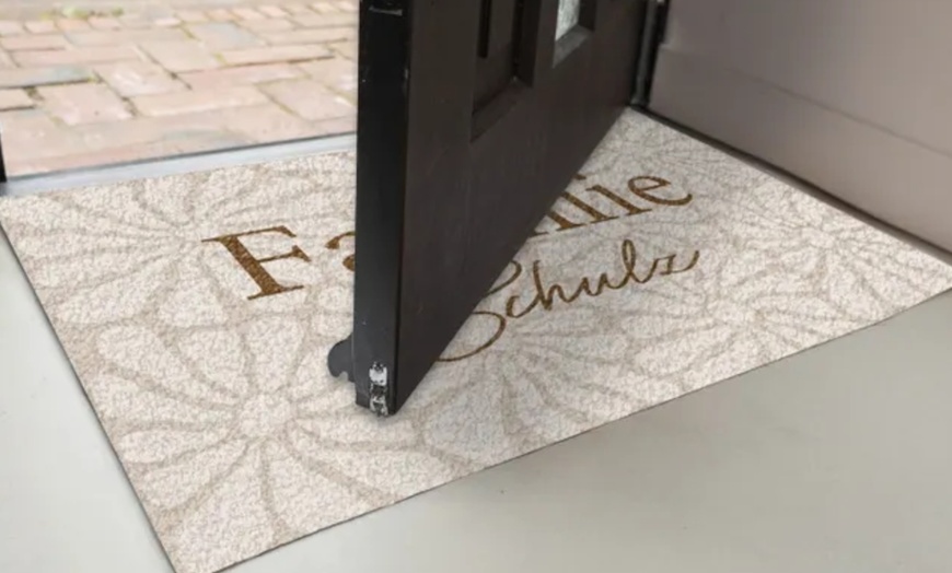 Image 18: Fußmatte mit Namen in Design nach Wahl