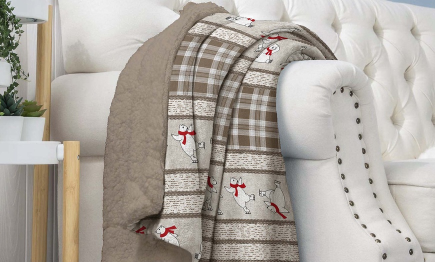 Image 20: Sherpa-Kuscheldecke