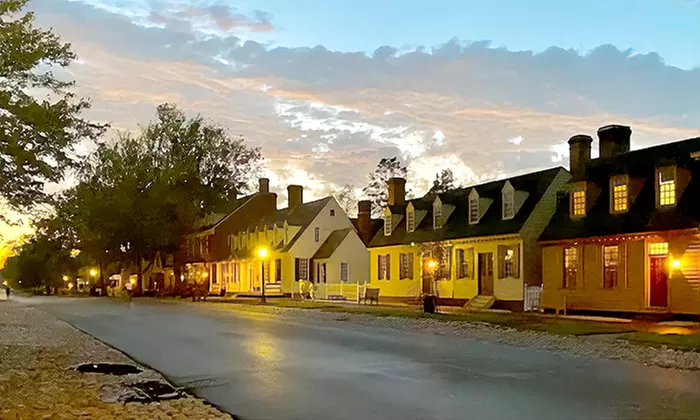Thrilling Guided Haunted Tour of Williamsburg for 1, 2, 4, or 6