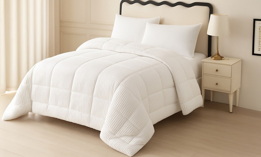 Image 1: Sampur „Coton Club“-Steppdecke aus 100% Mikrofaser mit Cord-Oberfläche