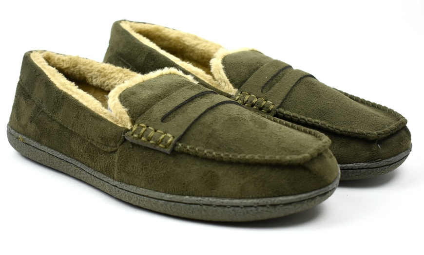 Image 4: Men's Fleece-Lined Slippers