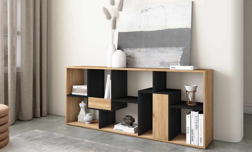 Image 42: Bibliothèque au design ludique