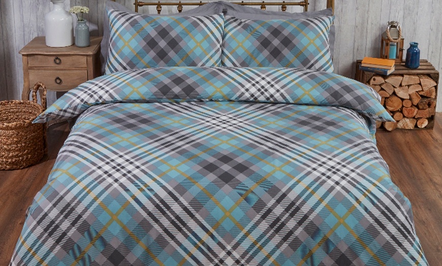 Image 1: Brushed Cotton Duvet Set