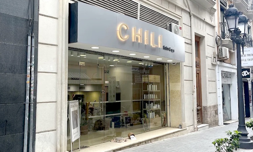 Image 7: Sesión de peluquería completa con opción a tinte de raíz o mechas