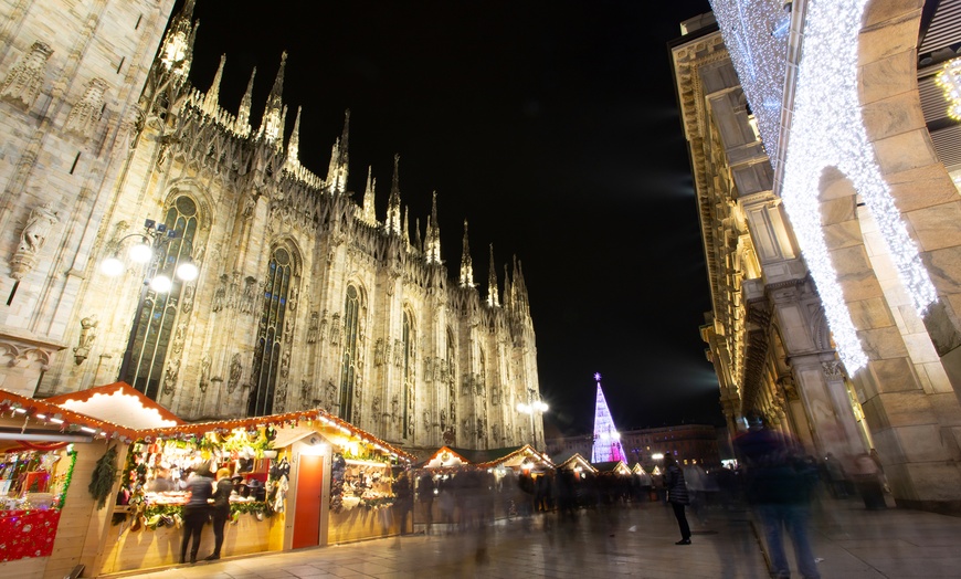 Image 5: ✈ 8-Day Xmas Market-France, Switzerland & Italy Vacation w/Hotel & Air