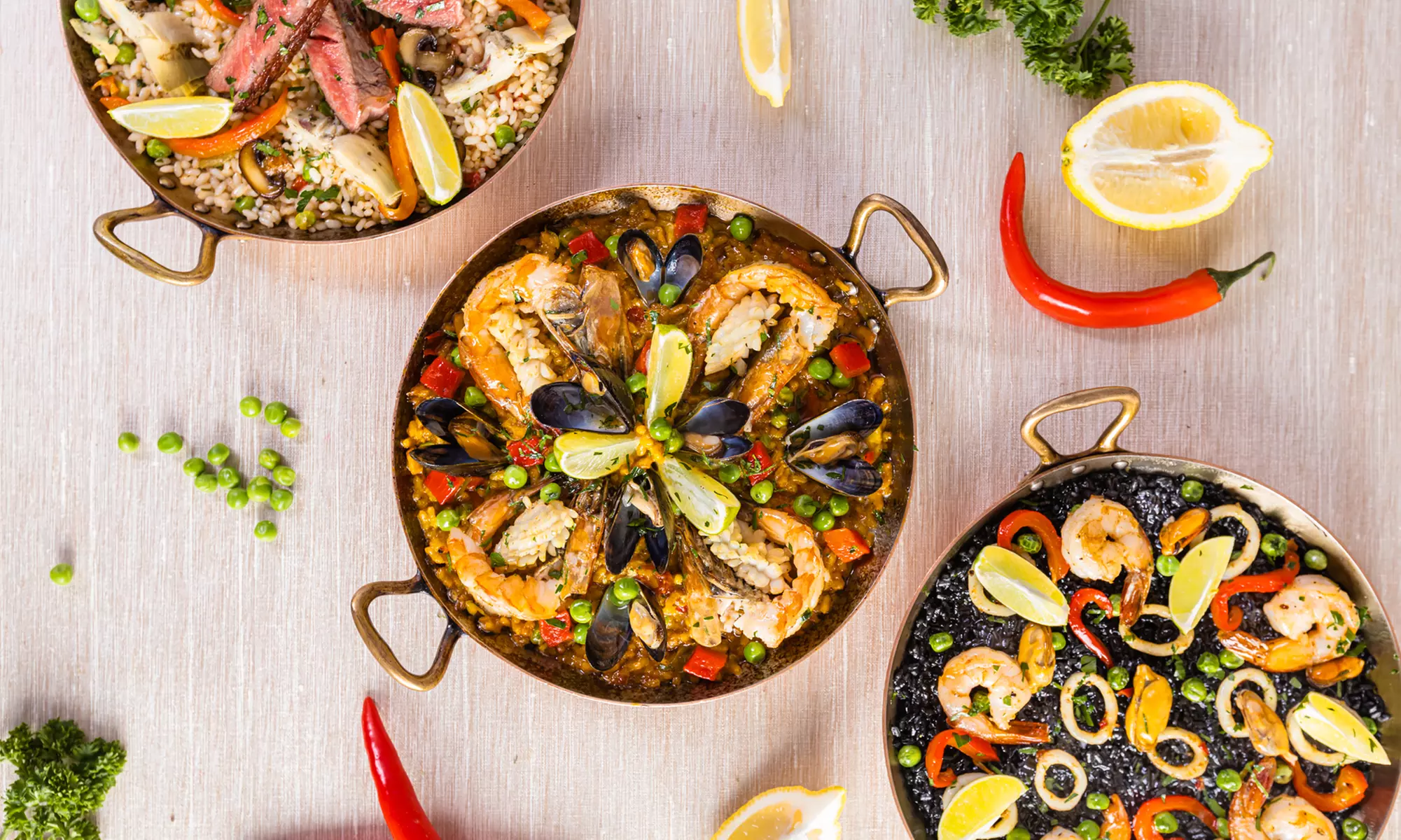 5-Star Paella Night with Entertainment & Drinks – A Feast to Remember
