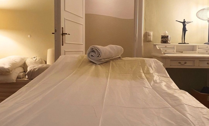Image 2: Bis zu 45% Rabatt auf den Massage – Aromaöl bei Shiatsu-Massagen Tanja Friedrich