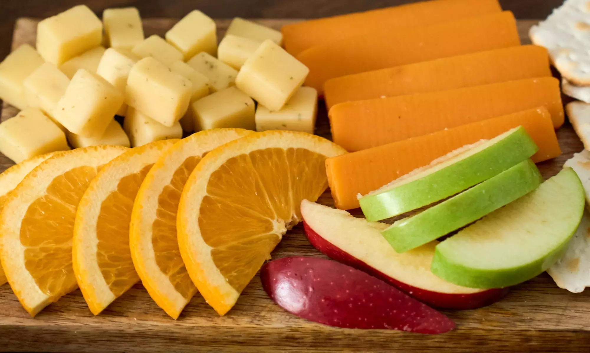 Up to 30% Off on Premium Meat, Fruit, Cheese & Chocolate Gift Baskets