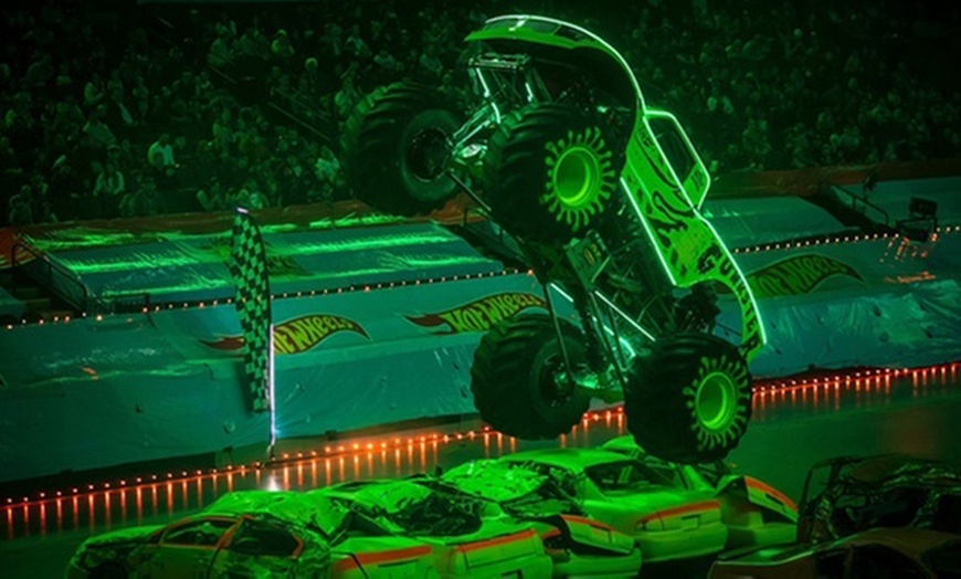 Image 3: Hot Wheels Monster Trucks Live: Glow-N-Fire - Up To 9% Off