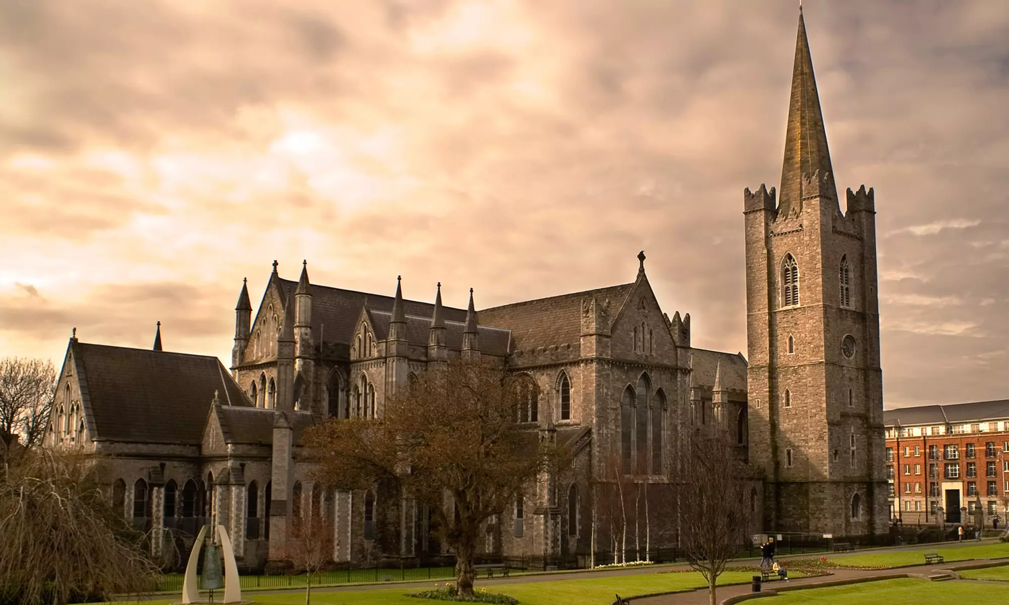 ✈ 6-Day Dublin Vacation with Air – From Weekender Breaks