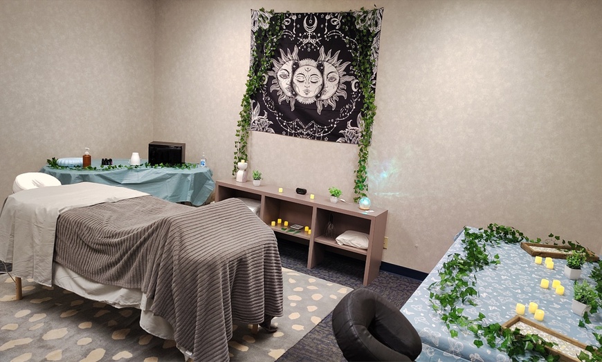 Image 2: Choice of 60 or 90-Minute Massage + Complimentary Spa Packages