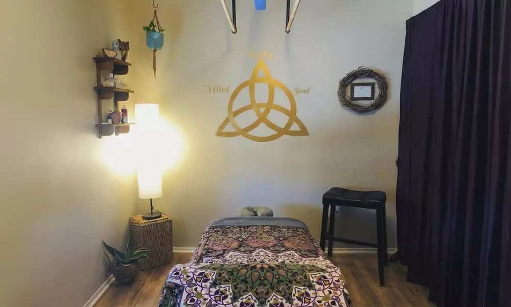 One 30, 60, or 90-Minutes Deep Tissue Massage for Relaxation