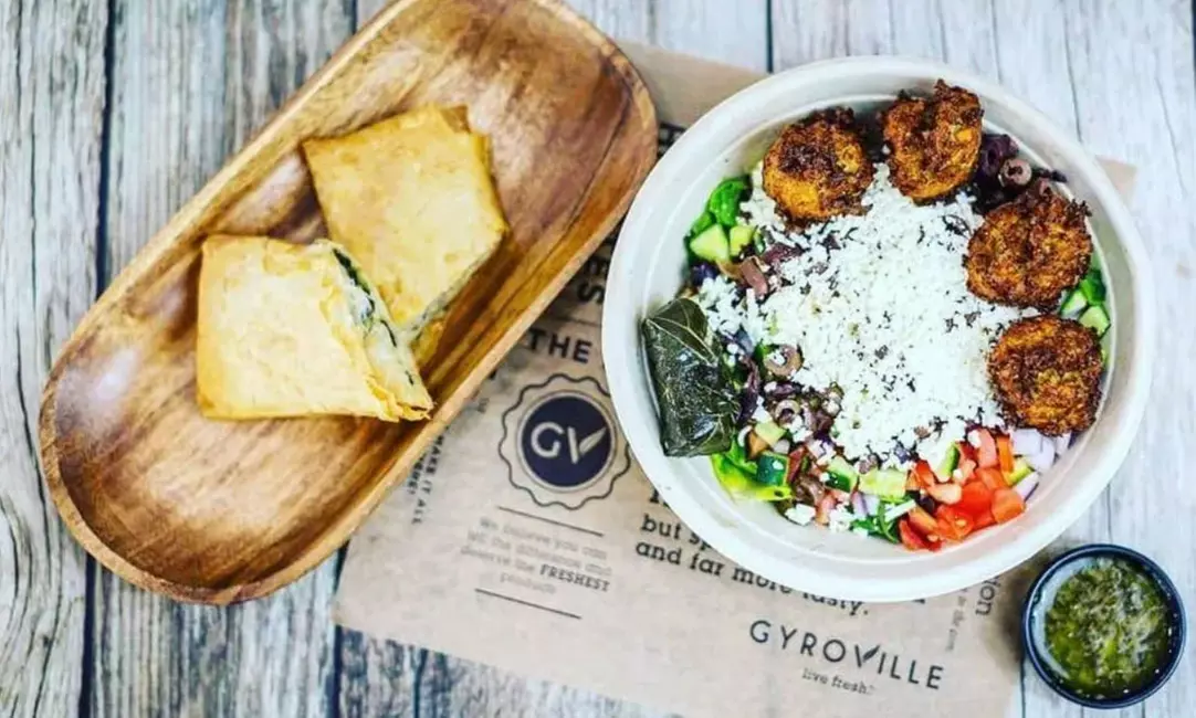 Savor Mixed Grills, Gyros, And Family Feasts With Combo Meals